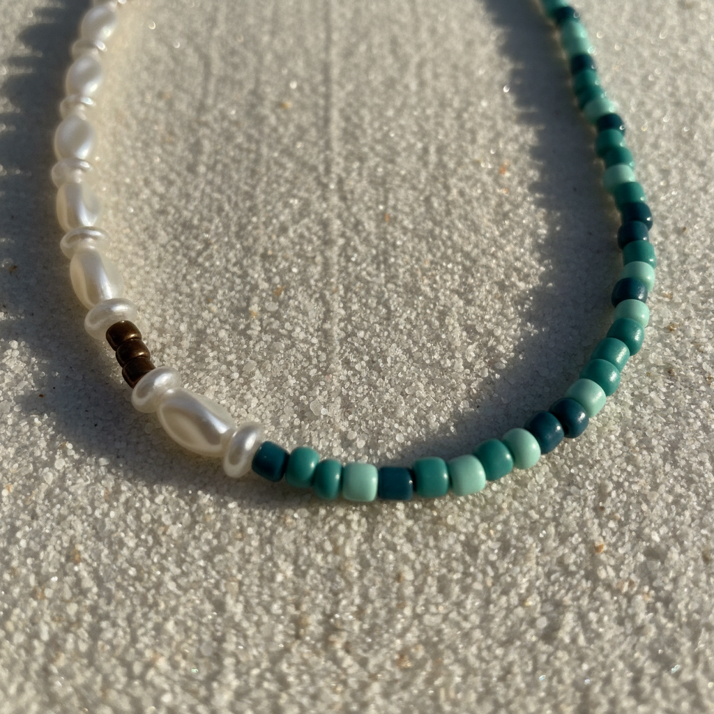 Captiva — Bead Close-Up
